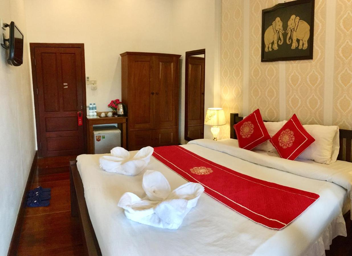 Luang Prabang Pangkham Hotel מראה חיצוני תמונה